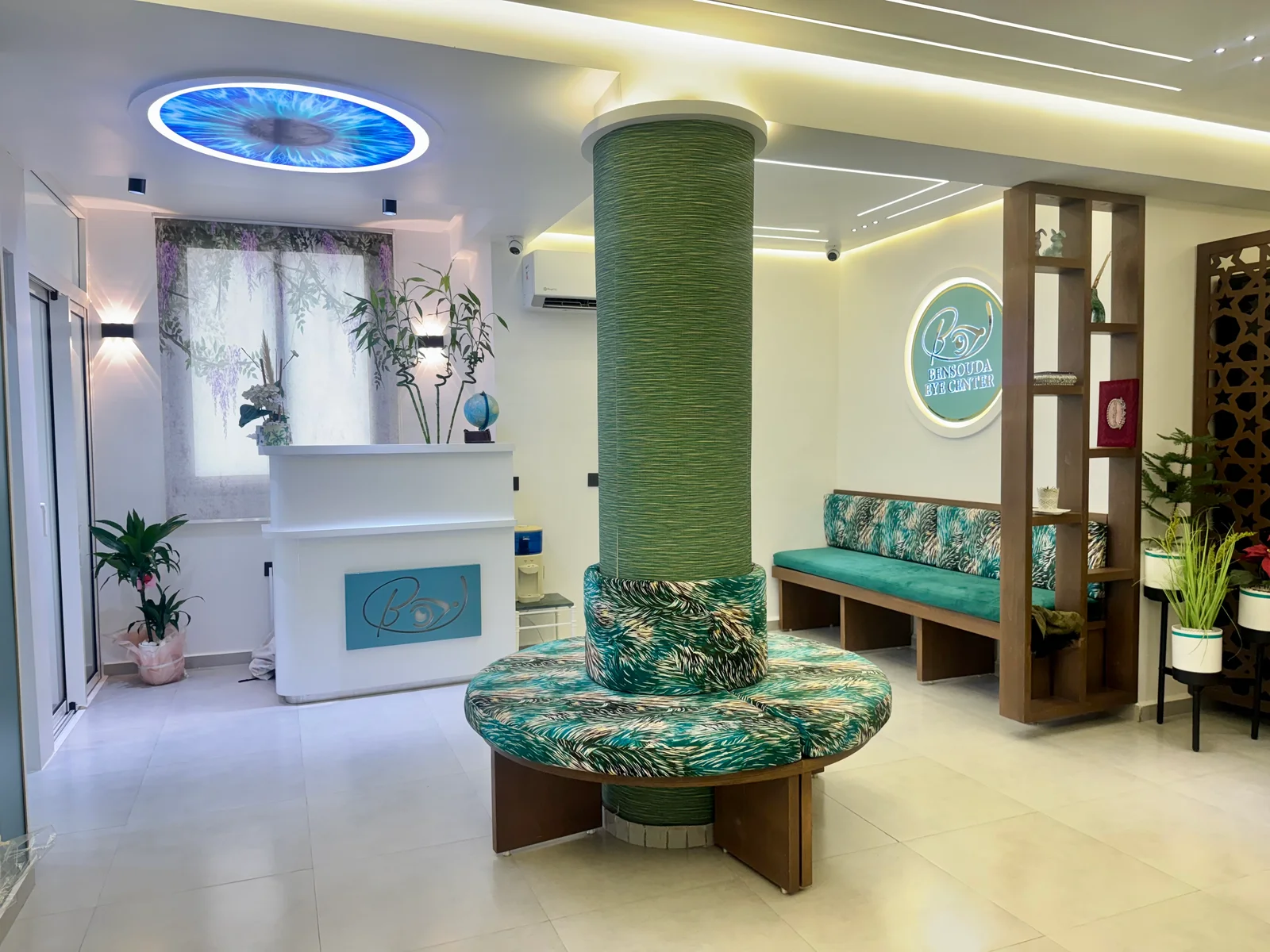 L’accueil du Bensouda Eye Center à Bouznika